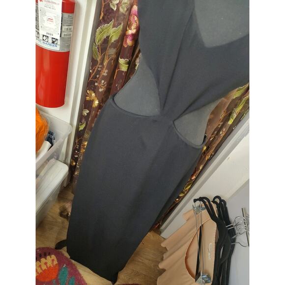 Reformation Midi Dress Size 10 Black Cutouts - Picture 6 of 15